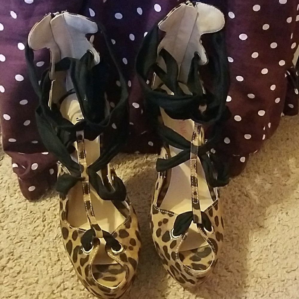 Cheetah print shoes